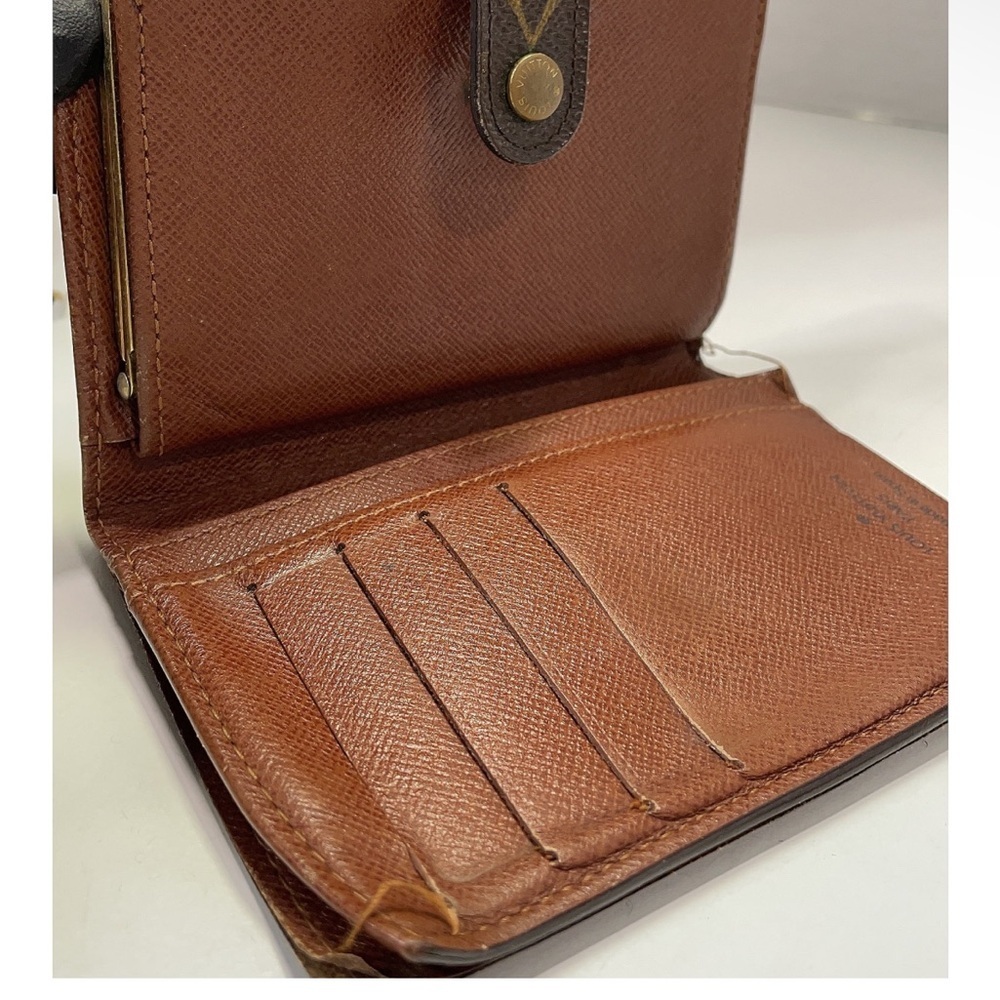 Louis Vuitton Brown Logo Monogram Wallet - Picture 10 of 10
